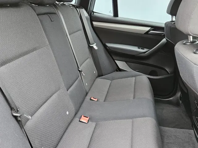 BMW X3 xDrive20i 2013 Benzine 16