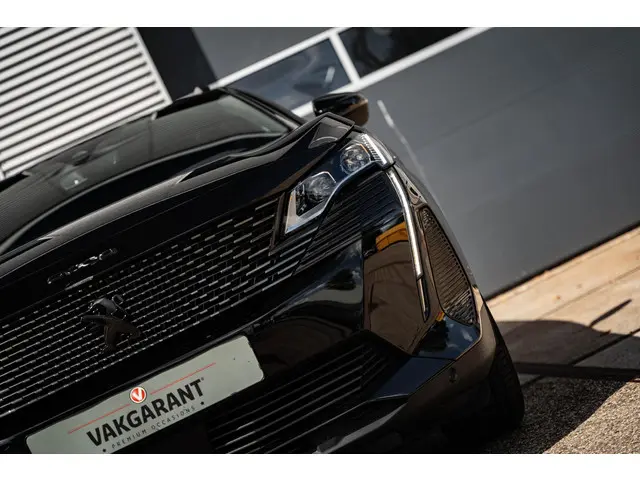 Peugeot 5008 GT 2024 Benzine 15