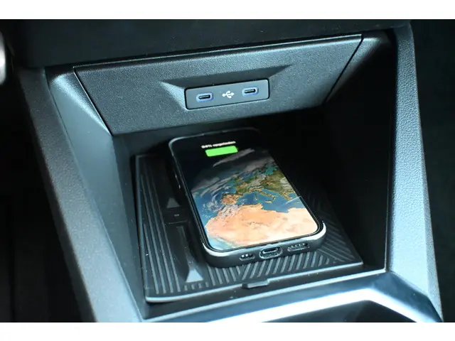 Renault Clio esprit Alpine 2026 Hybride Benzine 27