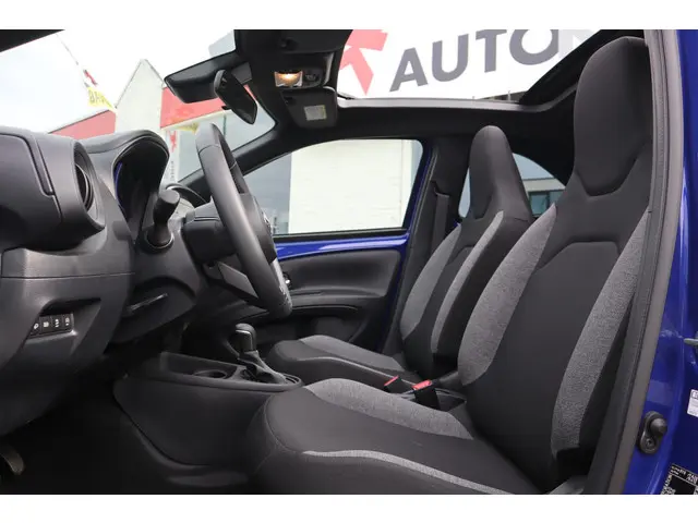 Toyota Aygo X 1.0 VVT-i AIR PLAY AUTOMAAT 2024 Benzine 7