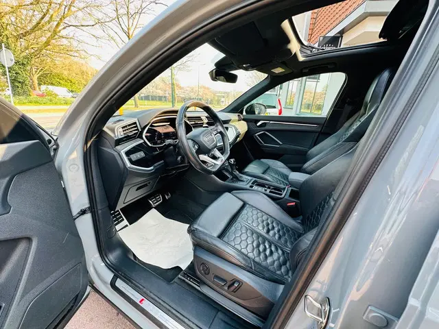 Audi Q3 TFSI RS 2021 Benzine 16