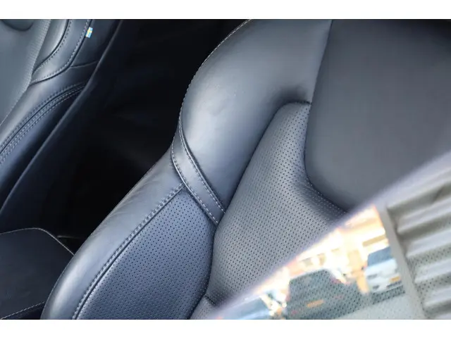 Volvo XC90 B6 AWD R-Design 2022 Benzine 15