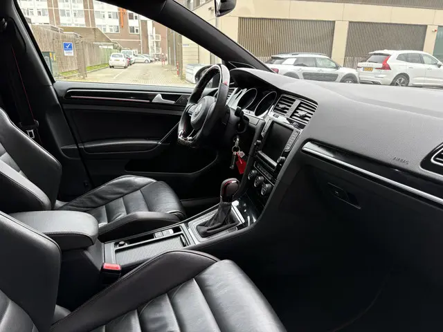 Volkswagen Golf 2.0 TSI GTI Clubsport 2016 Benzine 10