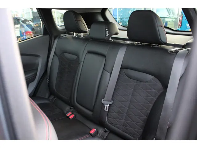 Renault Kadjar 1.3 TCe Black Edition 2020 Benzine 12