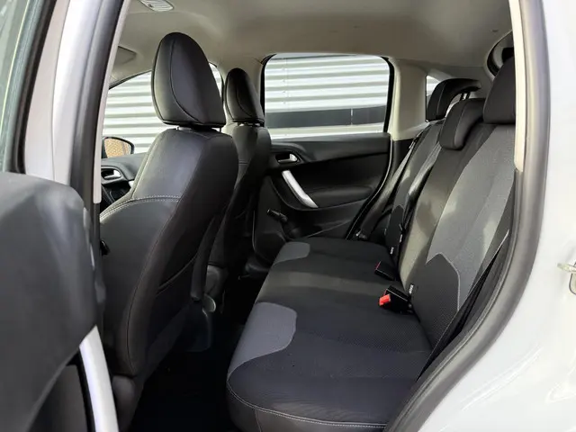 Citroën C3 1.2 VTi Collection 2013 Benzine 10