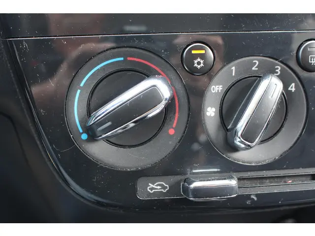 Mitsubishi Space Star 1.0 Cool+ 2019 Benzine 16