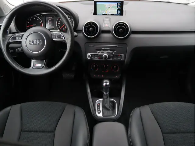 Audi A1 Sportback 1.0 TFSI Adrenalin 2015 Benzine 3