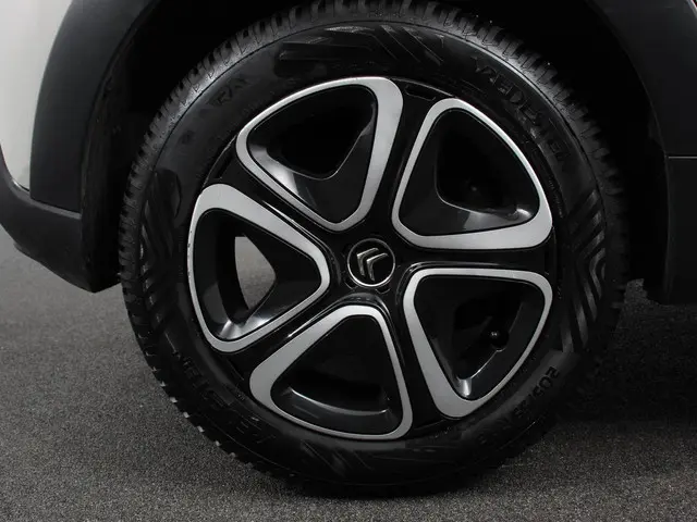 Citroën C3 1.2 PureTech S&S Feel Edition 2018 Benzine 2