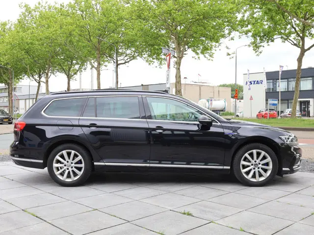 Volkswagen Passat GTE 2021 Hybride Benzine 24