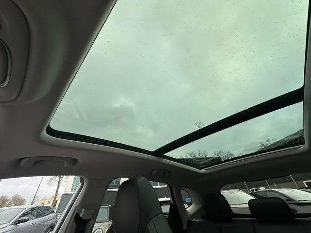 MG EHS 1.5 TGDI Luxury 2023 Hybride Benzine 31