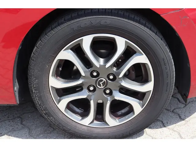Mazda 2 1.5 Skyactiv-G GT-M 2015 Benzine 13