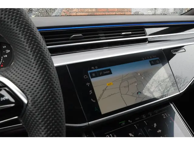 Audi A8 60 TFSI e quattro 2022 Hybride Benzine 13