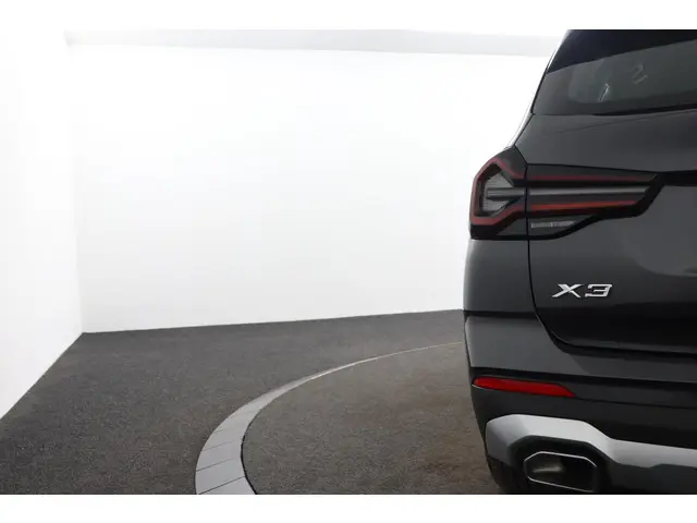 BMW X3 xDrive30e 2022 Hybride Benzine 34
