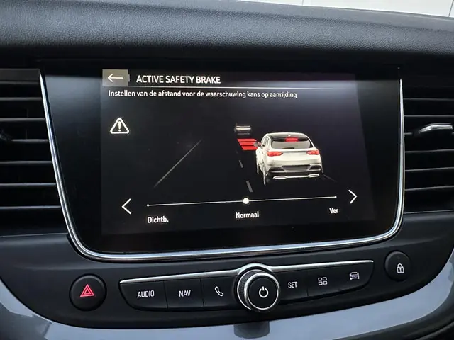 Opel Grandland X 1.6 Turbo Ultimate 2019 Benzine 34