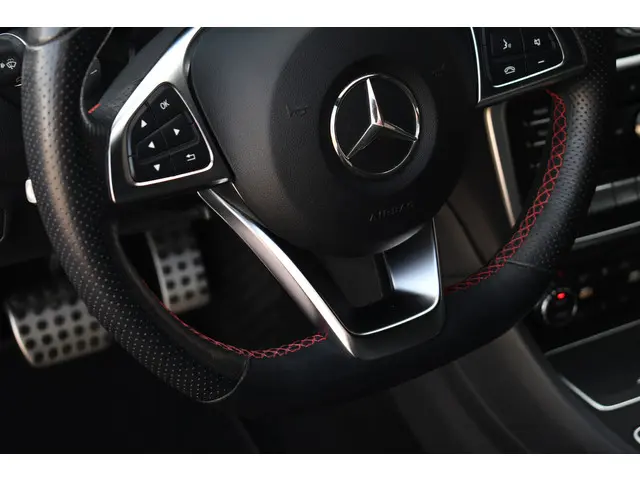 Mercedes-Benz GLA 180 AMG Night 2019 Benzine 57