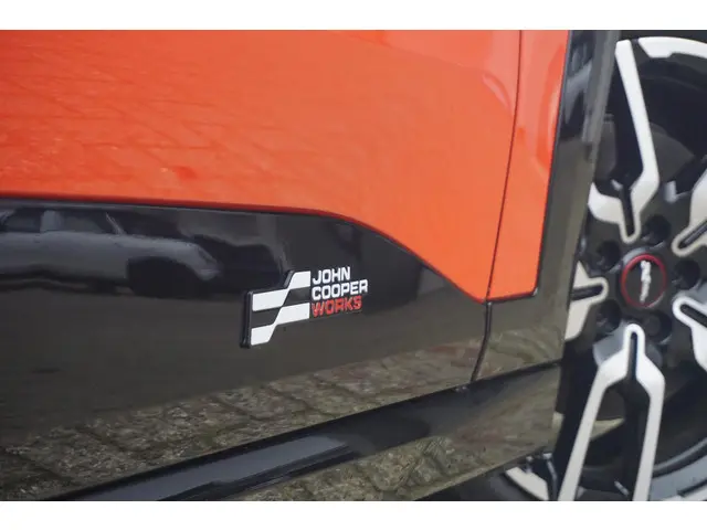 MINI Aceman SE 2024 Elektrisch 47