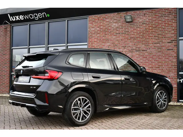 BMW X1 sDrive18i M-Sport 2025 Benzine 32