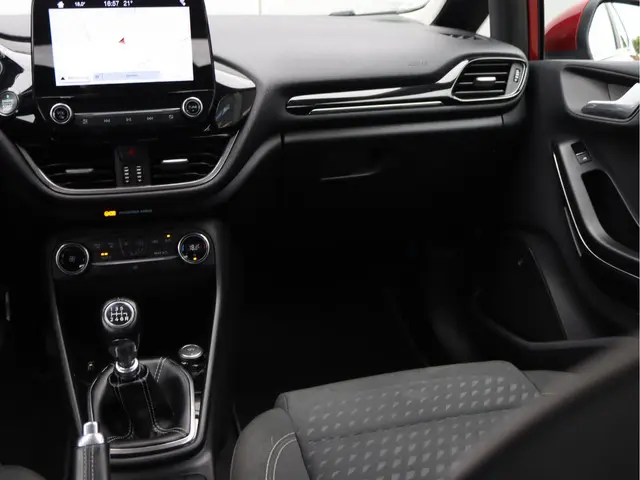 Ford Fiesta 1.0 EcoBoost Titanium 100pk 2017 Benzine 17