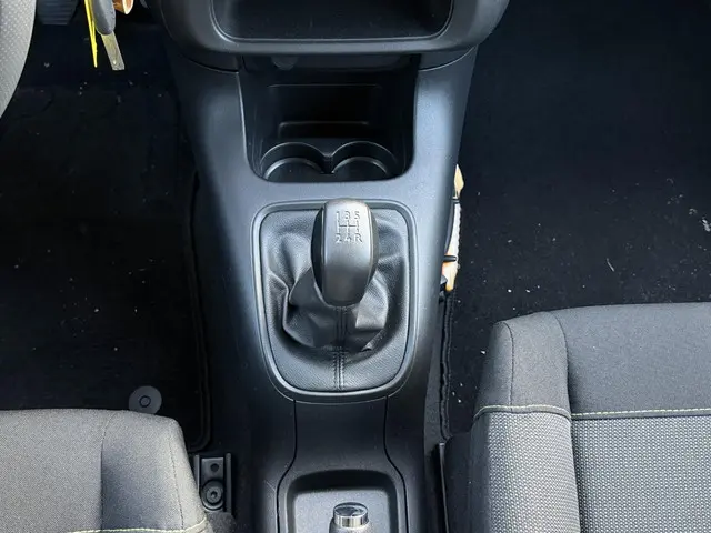 Citroën C3 1.2 PureTech S&S Feel 2018 Benzine 25