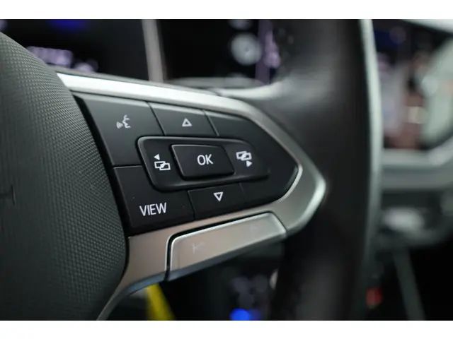 Volkswagen Polo 1.0 TSI R-Line 2025 Benzine 16