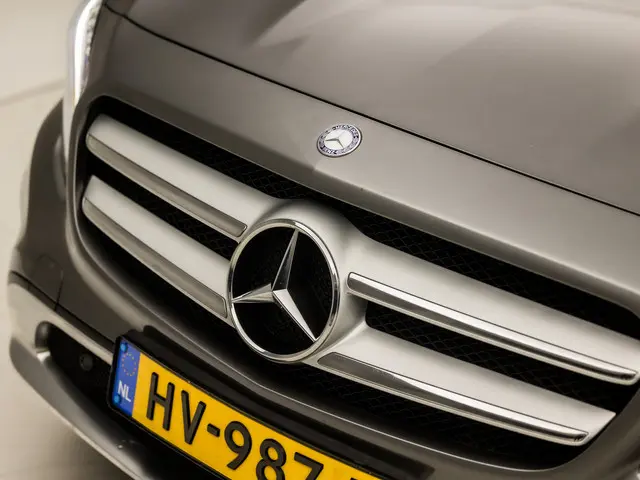 Mercedes-Benz GLA 200 Sport 2016 Benzine 29