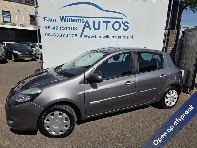 Renault Clio 1.2 Authentique 2012 Benzine