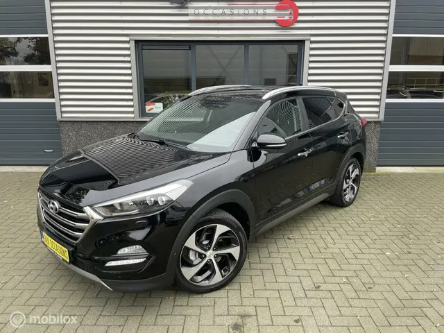 Hyundai Tucson 1.6 T-GDi Premium 4WD. BOMVOL!!! 2016 Benzine 3
