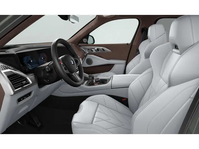 BMW XM 50e 2025 Hybride Benzine 4