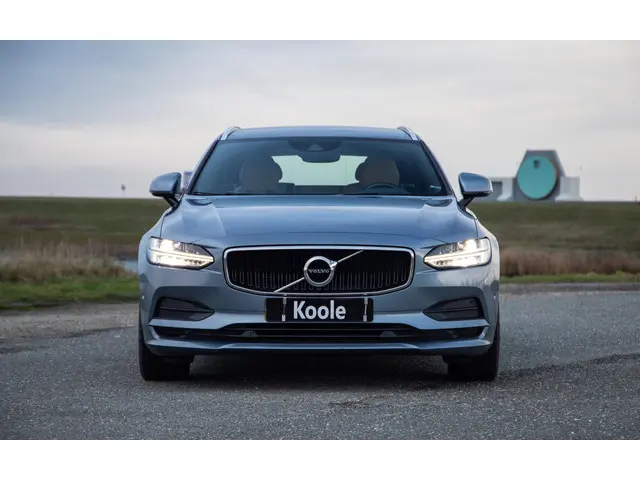 Volvo V90 2.0 T5 Momentum 2017 Benzine 3