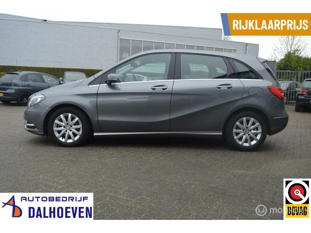 Mercedes-Benz B-Klasse 200 Ambition 2012 Benzine 12