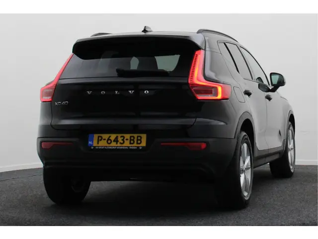 Volvo XC40 1.5 T3 2018 Benzine 13