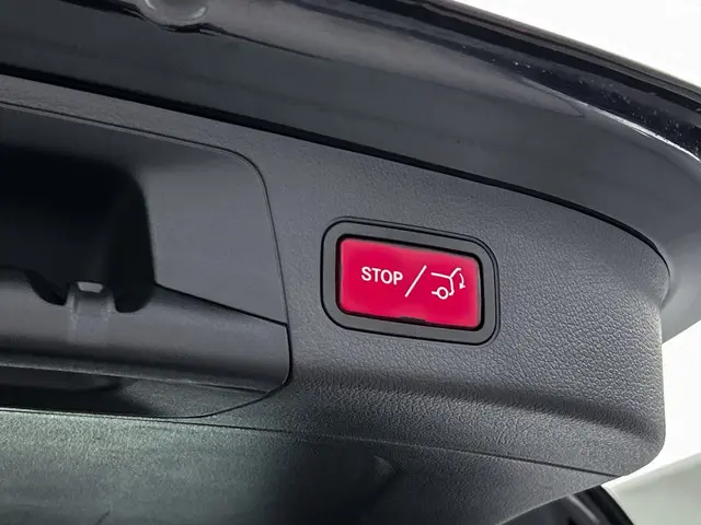 Mercedes-Benz GLA 250 e Luxury Line 2023 Hybride Benzine 29