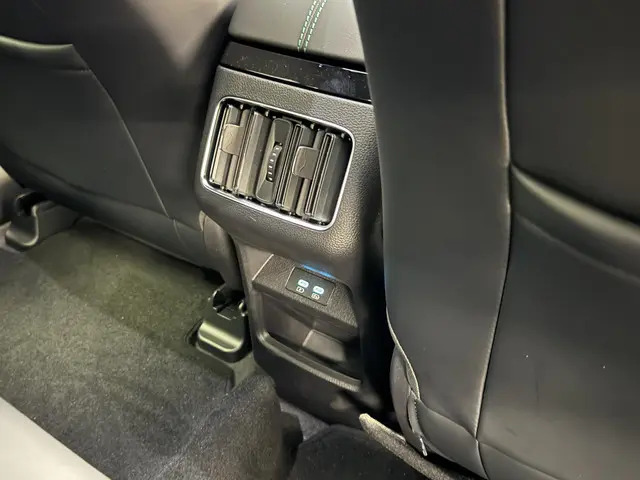 BYD SEAL U 1.5 DM-i FWD Boost 2025 Hybride Benzine 39