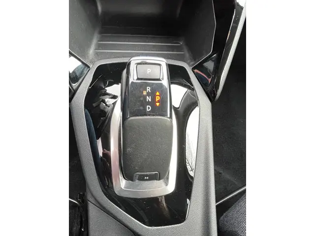 Peugeot 208 1.2 Turbo Active AUTOMAAT 2020 Benzine 17