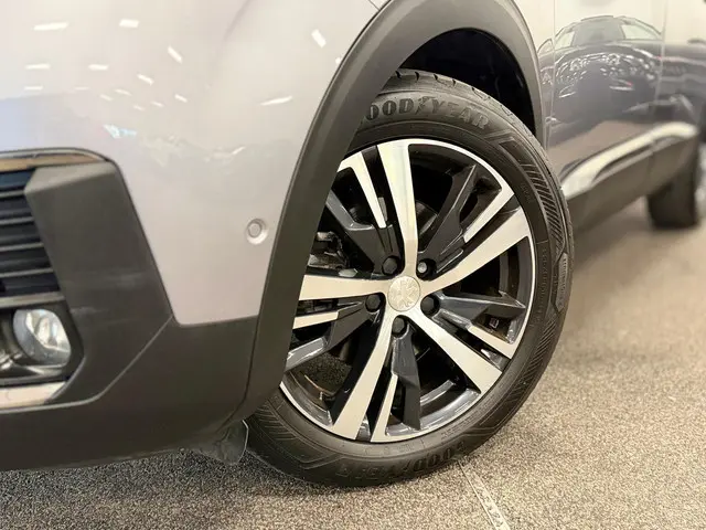 Peugeot 5008 1.2 PureTech Allure 2019 Benzine 9