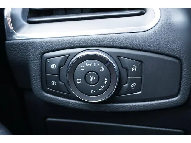 Ford Galaxy 1.5 Titanium 2018 Benzine 36