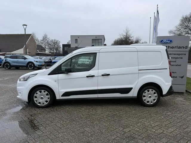 Ford Transit Connect 1.0 Ecoboost L2 Trend 2024 Benzine 4