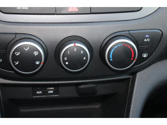 Hyundai i10 1.0i Comfort 2019 Benzine 18