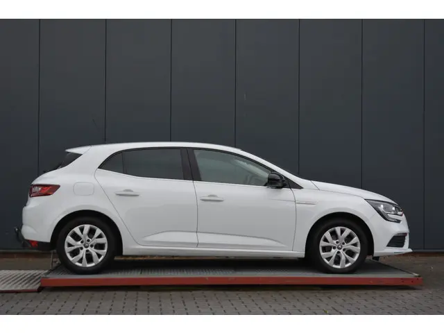 Renault Mégane 1.3 TCe Limited 2020 Benzine 2