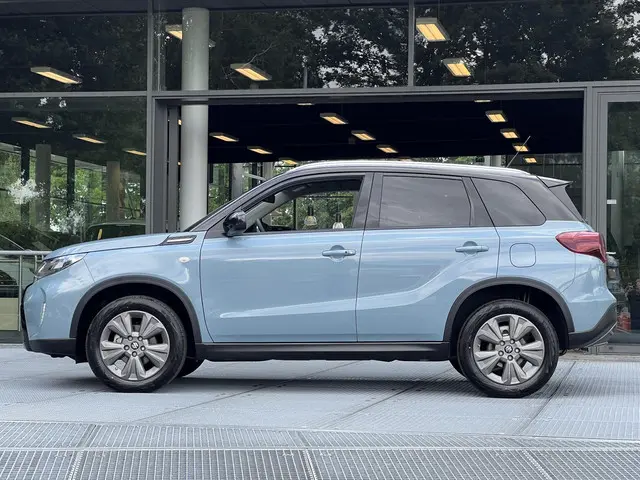 Suzuki Vitara 1.5 Hybrid Select 2024 Hybride Benzine 16