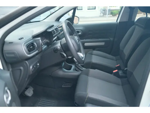 Citroën C3 PT 110 Feel Automaat-6 2018 Benzine 25