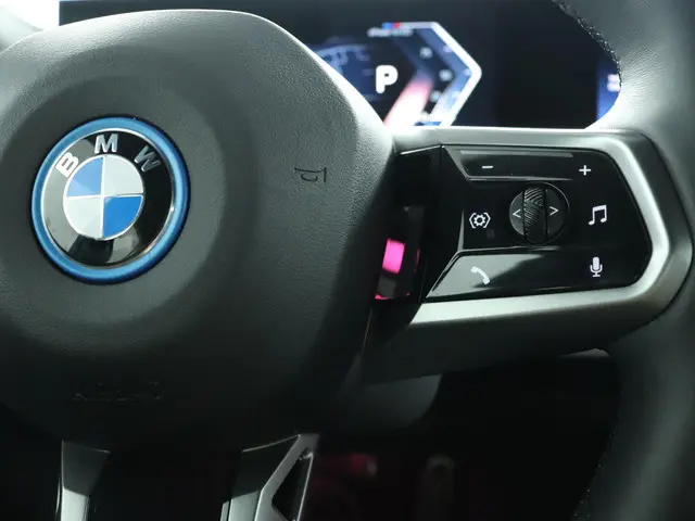 BMW i5 Sedan xDrive40 2025 Elektrisch 17