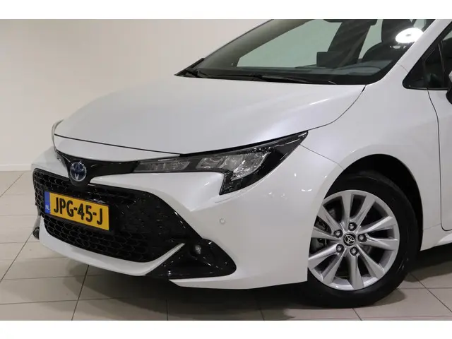 Toyota Corolla Hybrid 140 Dynamic, 2025 Hybride Benzine 15