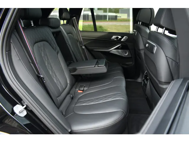 BMW X5 xDrive50e M-Sport Pro 2023 Hybride Benzine 25