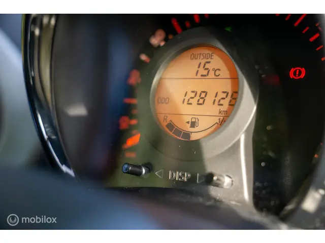 Peugeot 108 1.0 e-VTi Active 2018 Benzine 12