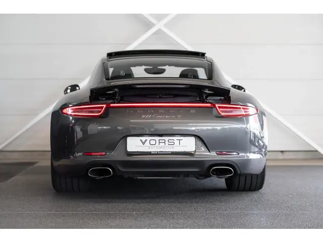 Porsche 911 3.4 Carrera 4 2015 Benzine 5