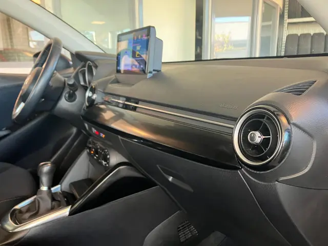 Mazda 2 1.5 Skyactiv-G Skylease+ 2016 Benzine 11