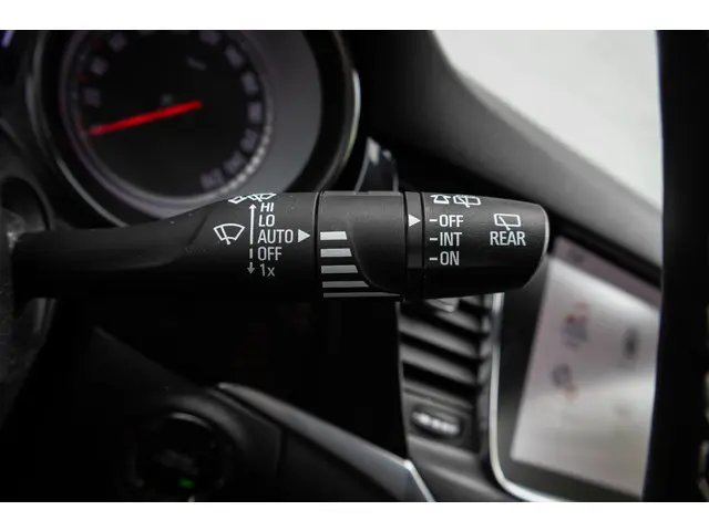 Opel Astra 1.6 Turbo Innovation 2019 Benzine 18