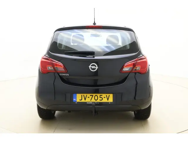 Opel Corsa 1.4 Edition 2016 Benzine 11
