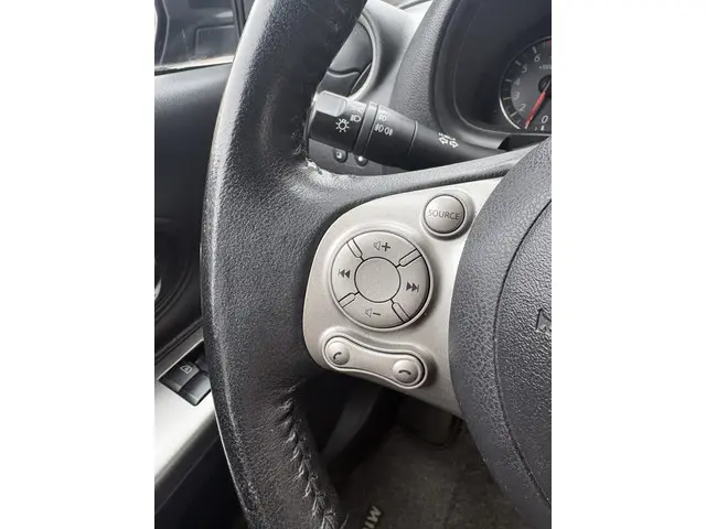 Nissan Micra 1.2 Connect Edition 2014 Benzine 14